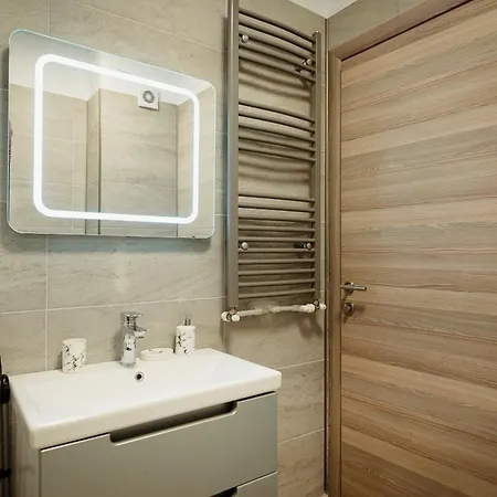 Enclave Pool & Mamaia Nord Lejlighed